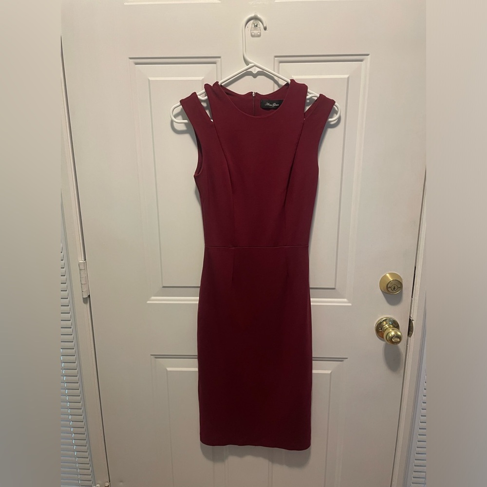 Women’s Anna Grace Sleevless Strappy Burgundy Dress Small
